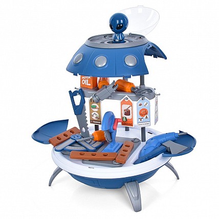 Дитячий стіл з інструментами