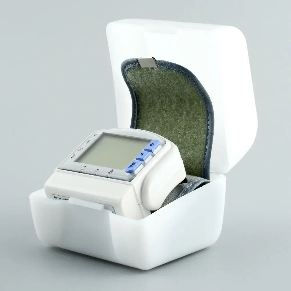 Tonometer automatic on the wrist LUX CK-102s Tonometer automatic on the wrist LUX CK-102s