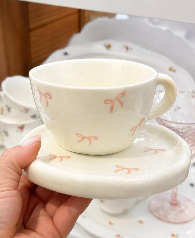 Bow Tea Cup 350ml with Shaped Saucer, Ceramic BD-992-842