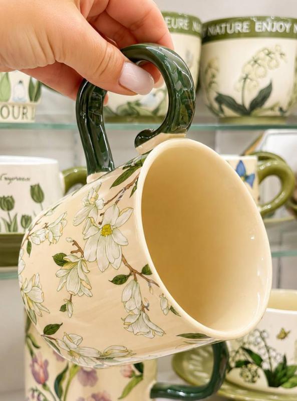Ceramic mug "Magnolia" 350ml with floral pattern BD-992-844