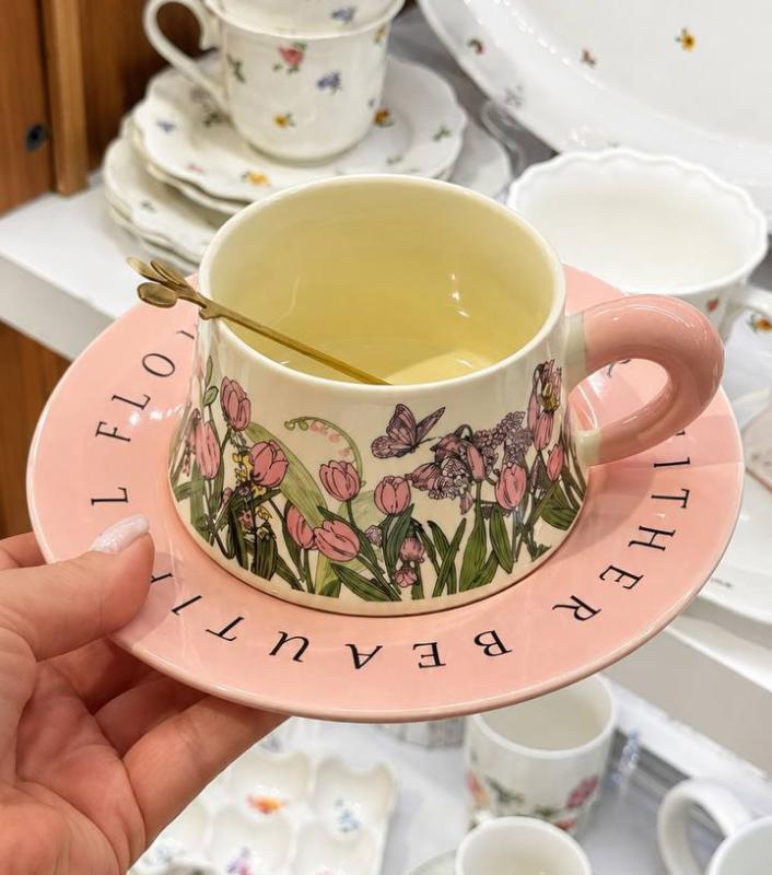 Tea cup "Lily of the valley" 270ml with saucer and spoon, pink, gift wrapped BD-992-839