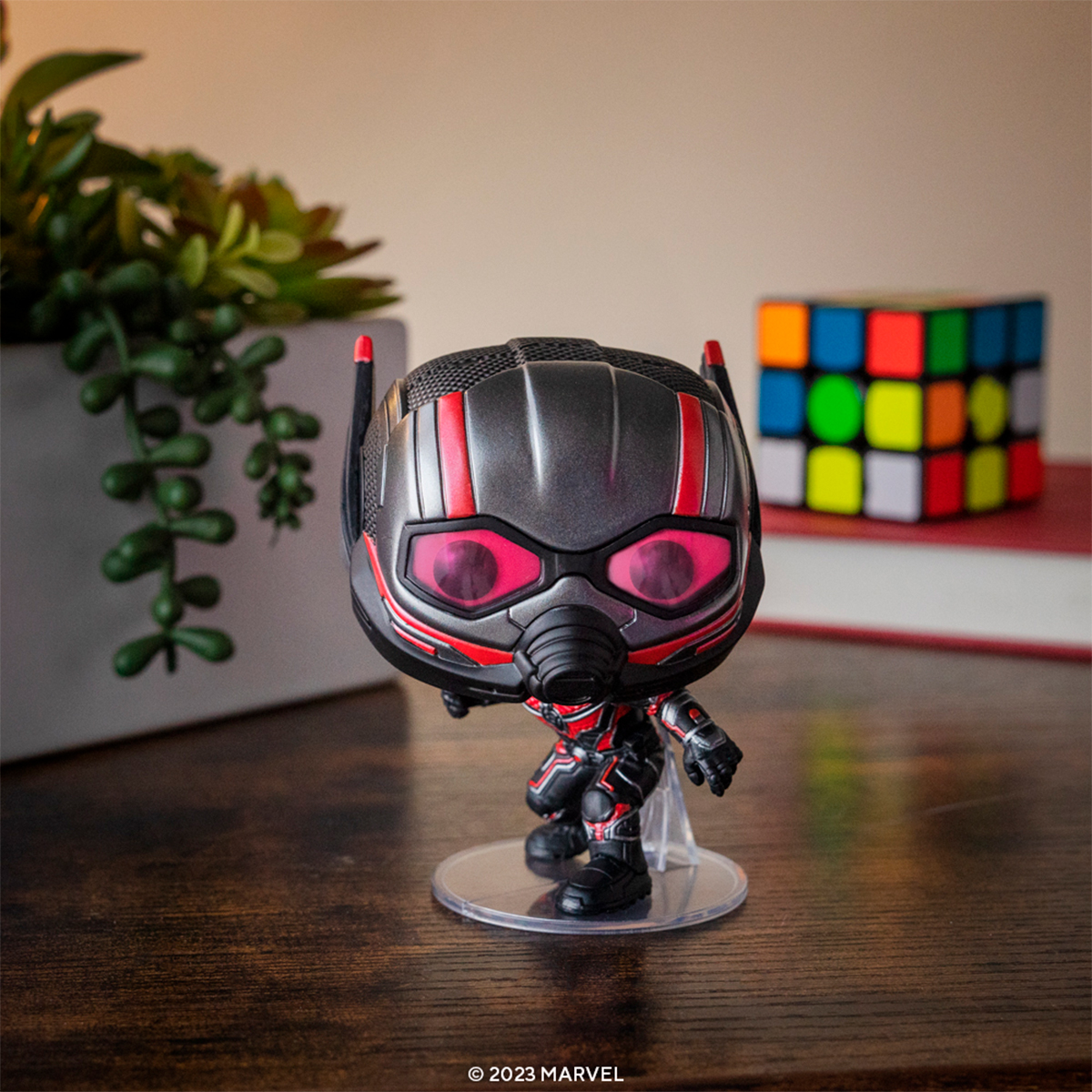 Игровая фигурка Funko Pop! серии AM:QM - Человек-муравей