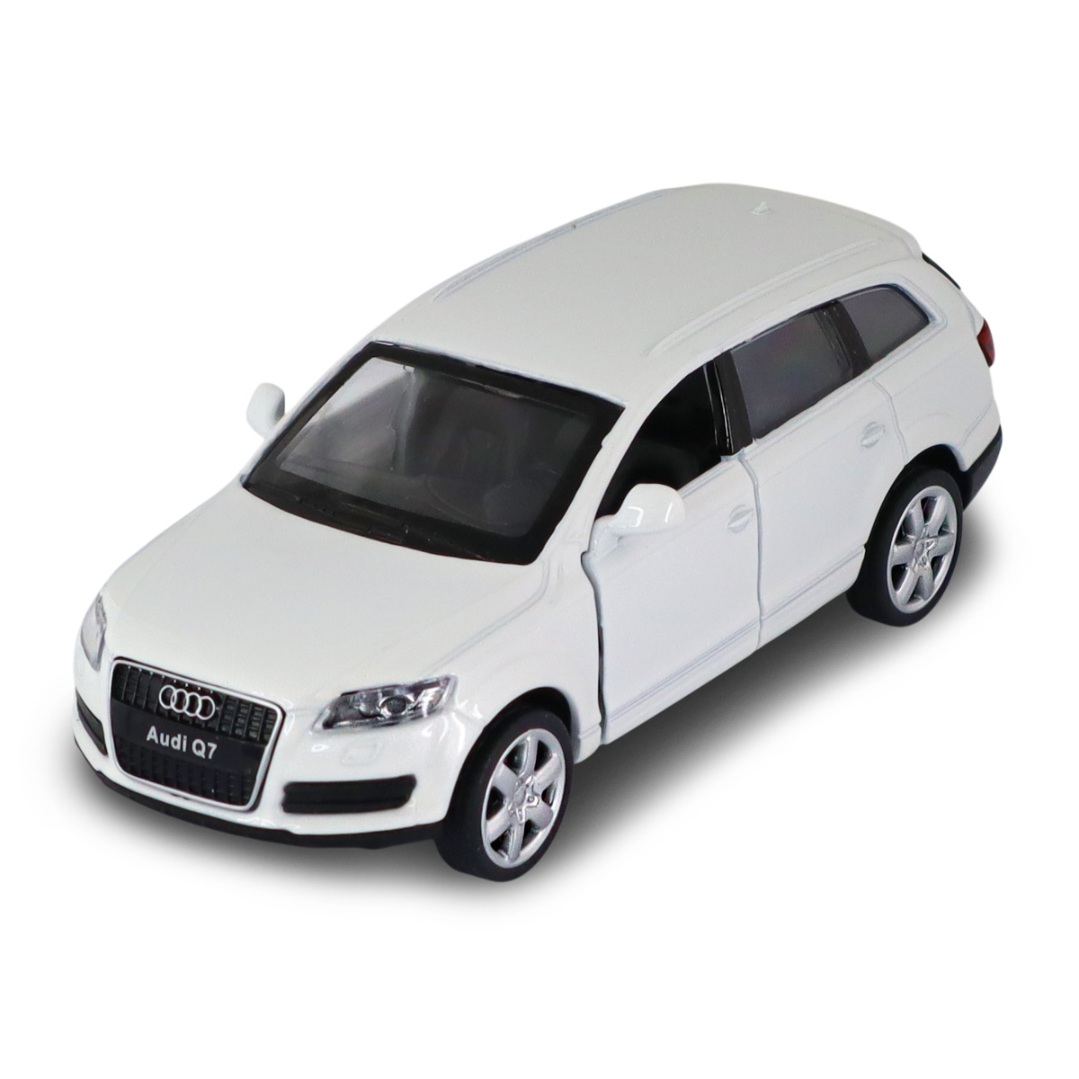Car model – Audi Q7 (white)