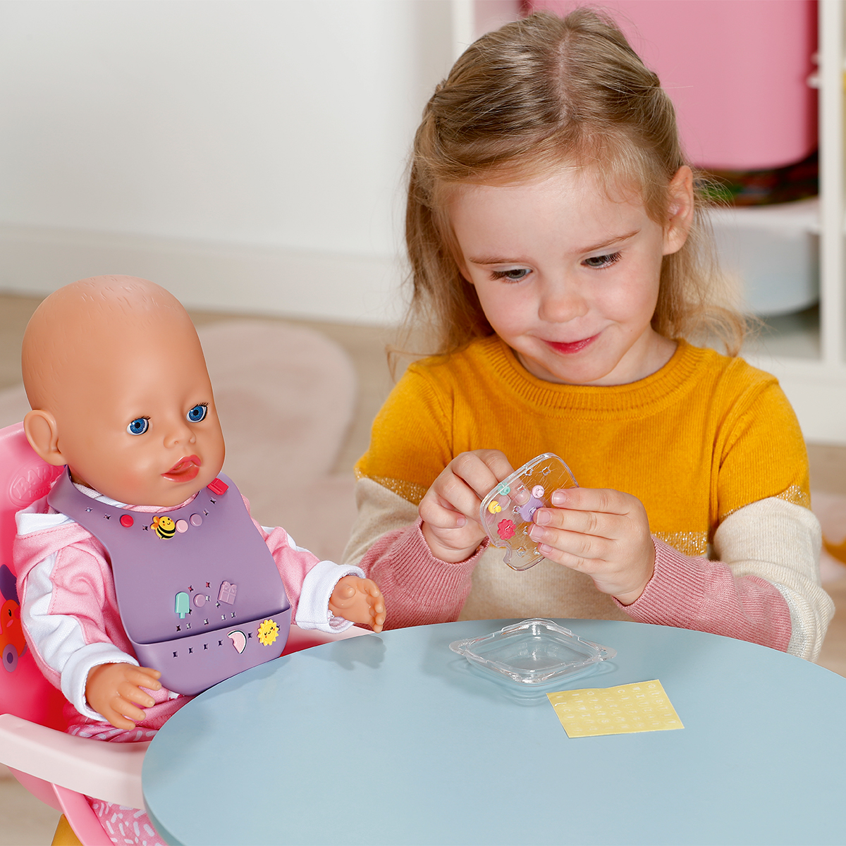 Pinplay Baby Born Doll Bib – Stylish Feeding