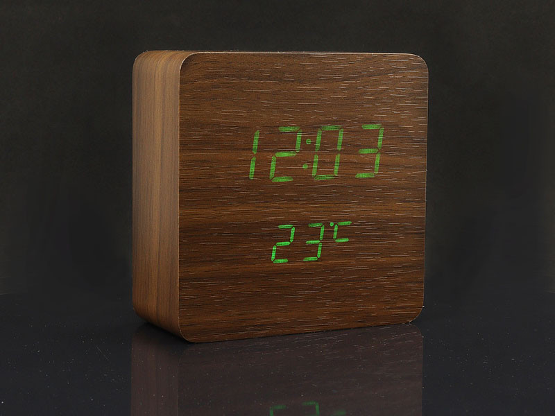 Electronic desk clock VST-872