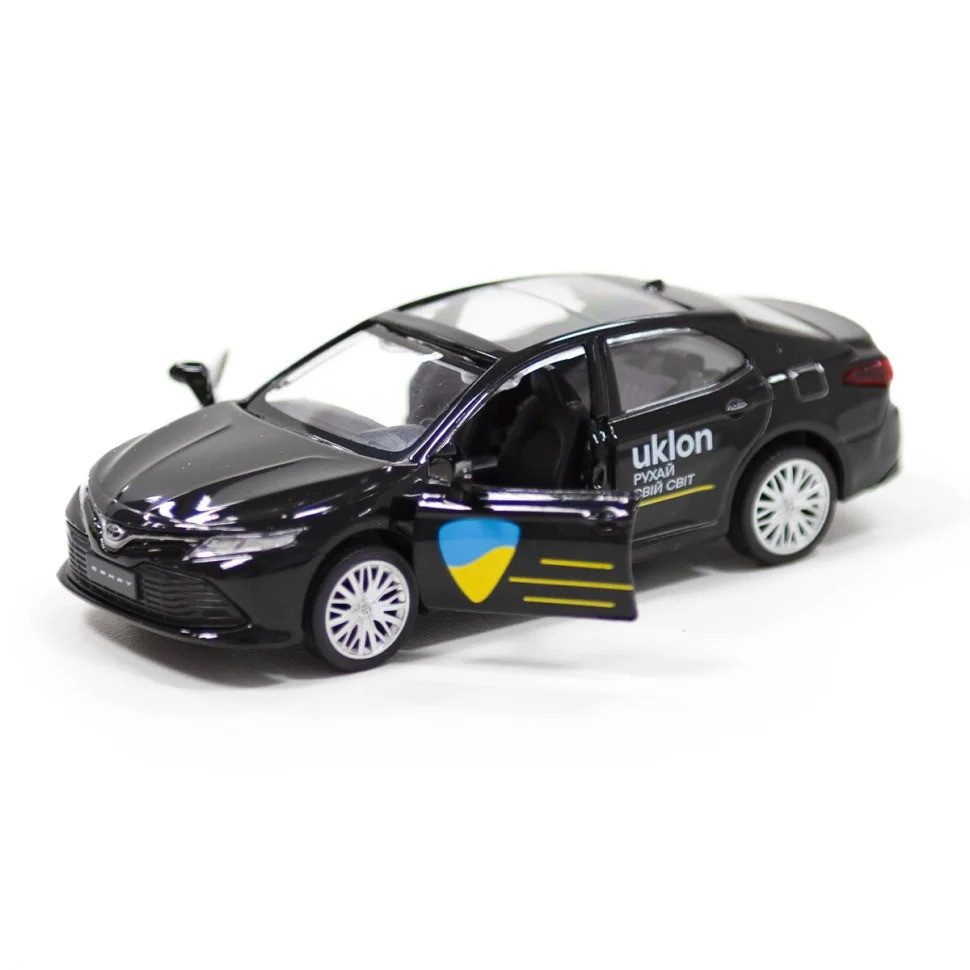 Автомодель детская TOYOTA CAMRY UKLON 250292 инерционная