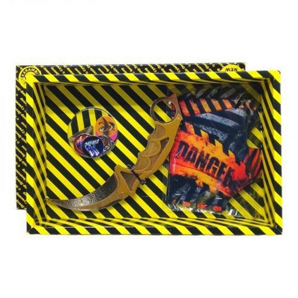 Souvenir wooden knives set BOX "Karambit GOLD"