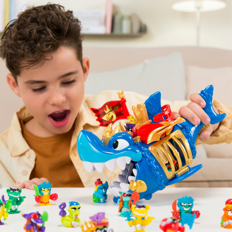 Children's playset with "King Shark" figures PIRATIX PPXSP112IN10