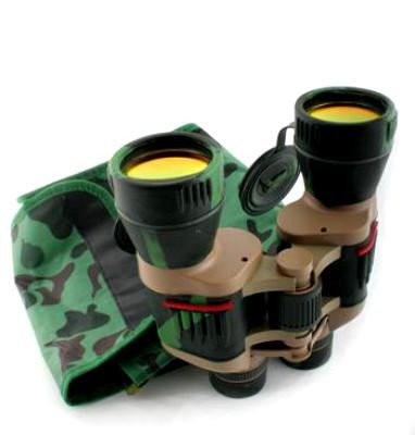 Children's binoculars 750 with a case